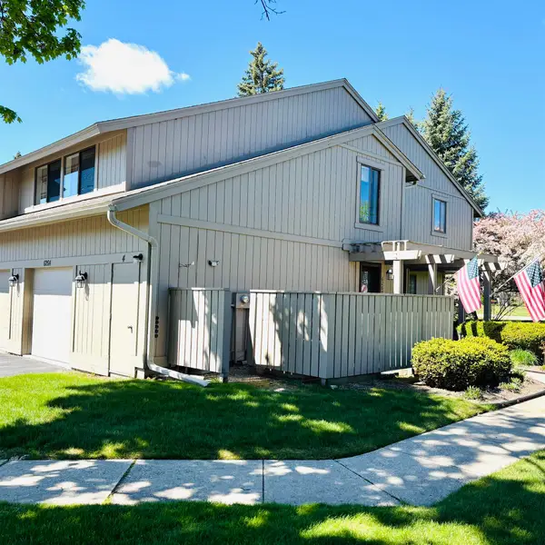 6264 Greenview, Bay City, MI 48706