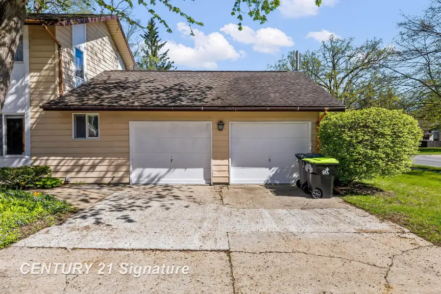 5813 Sturgeon, Midland, MI 48640 - #3