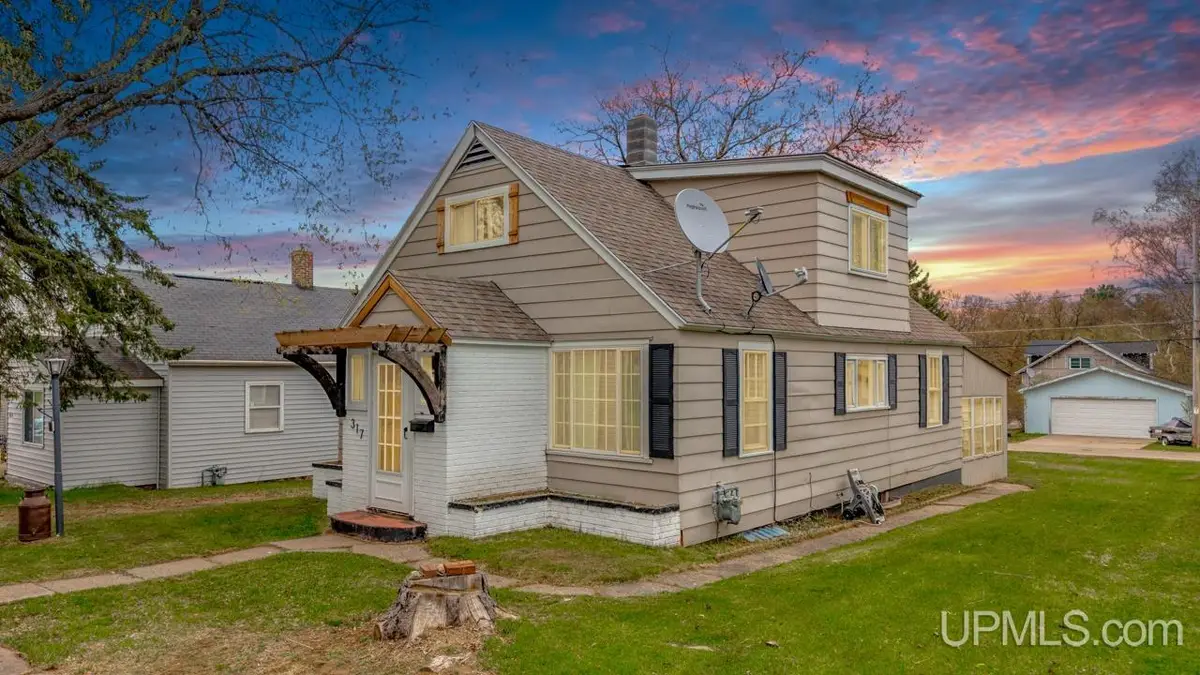 317 Doraland, Kingsford, MI 49802 - #1
