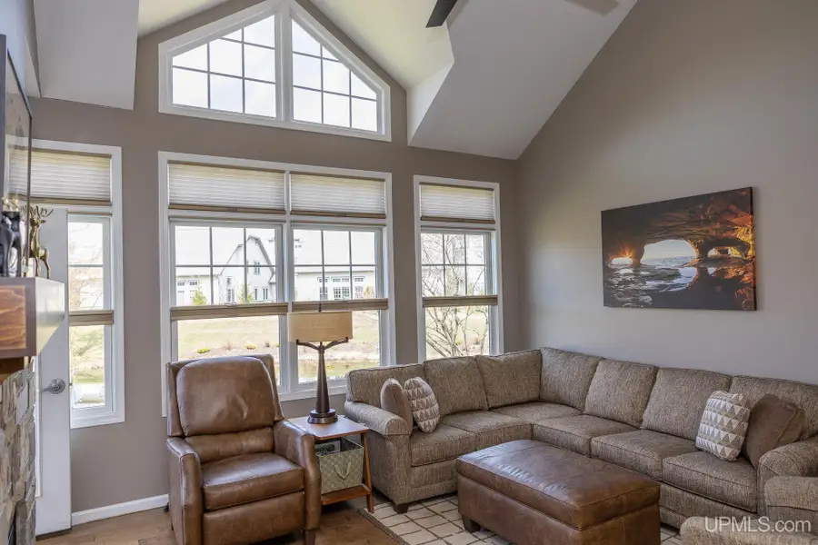 1209 Lakeshore Park, Marquette, MI 49855 - #3