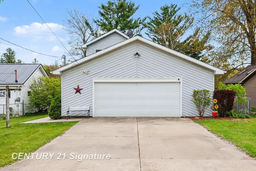 1361 Mckimmy, Beaverton, MI 48612 - #2