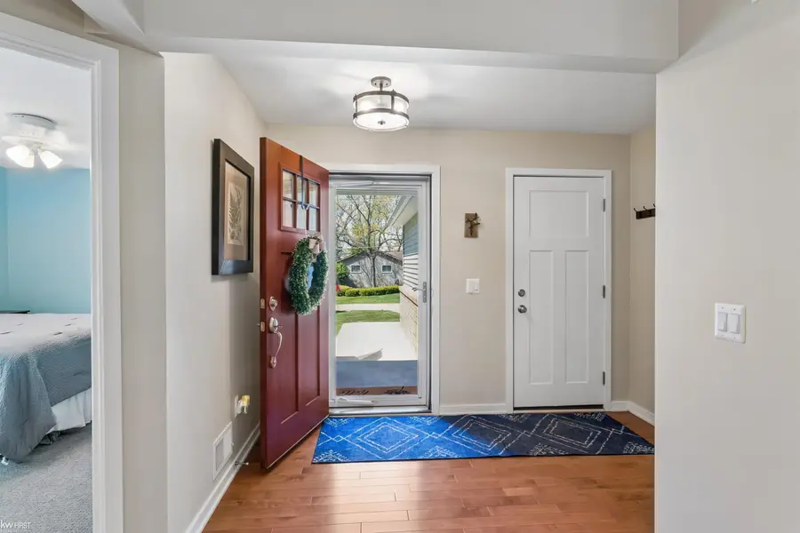 429 Grixdale, Waterford, MI 48328 - #3