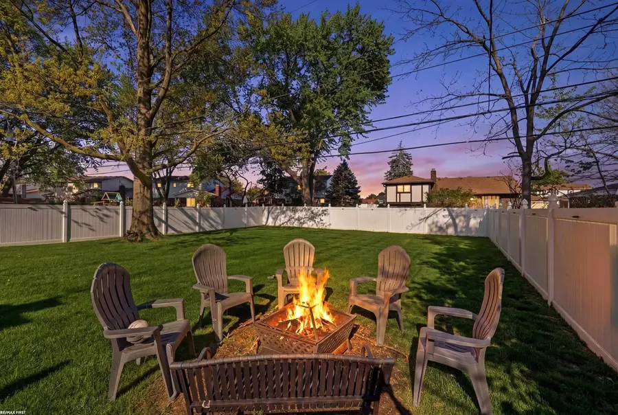 30715 Primrose, Warren, MI 48088 - #2