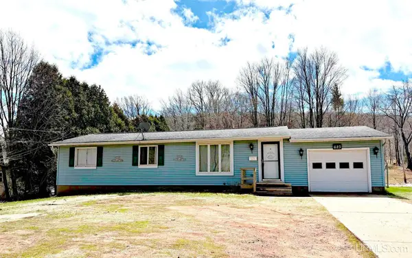 623 County, Negaunee, MI 49866