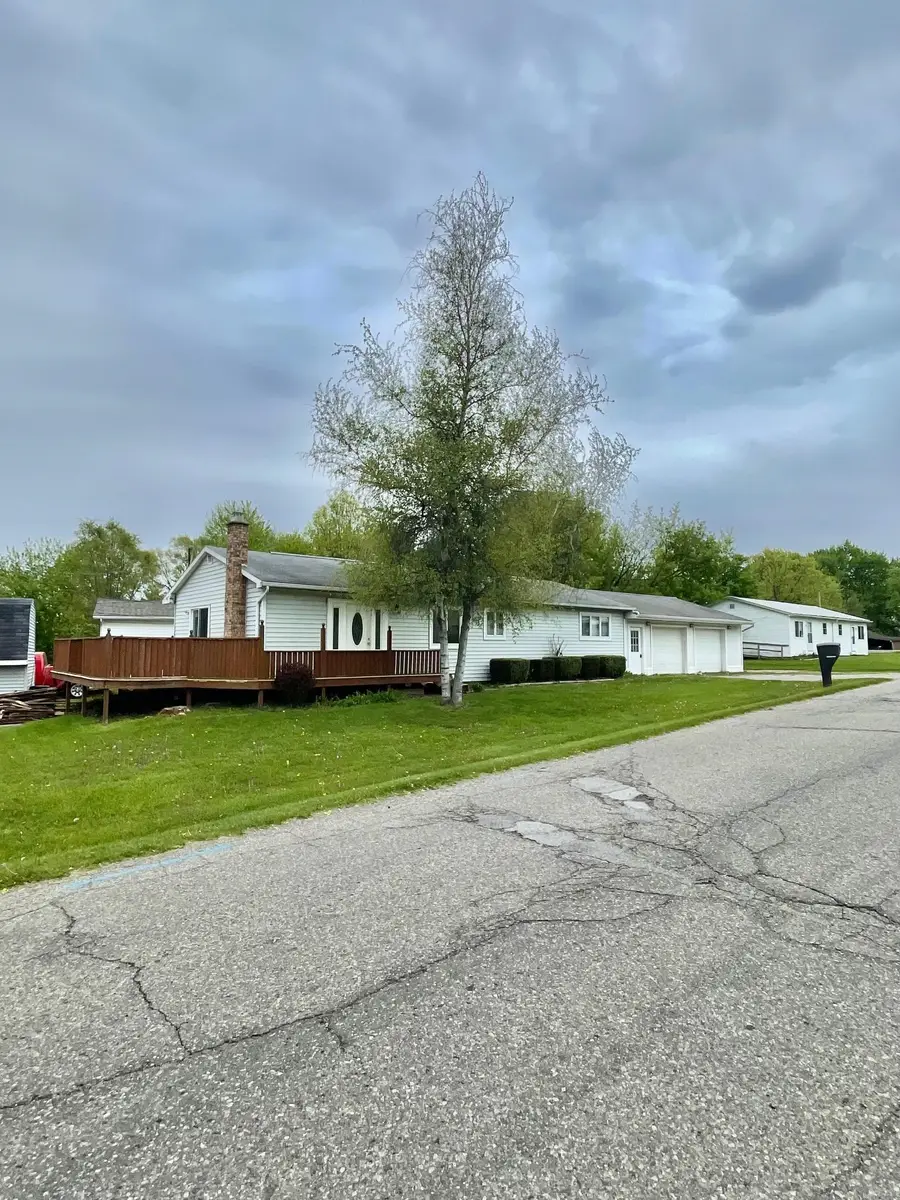703 Division, Owosso, MI 48867 - #2