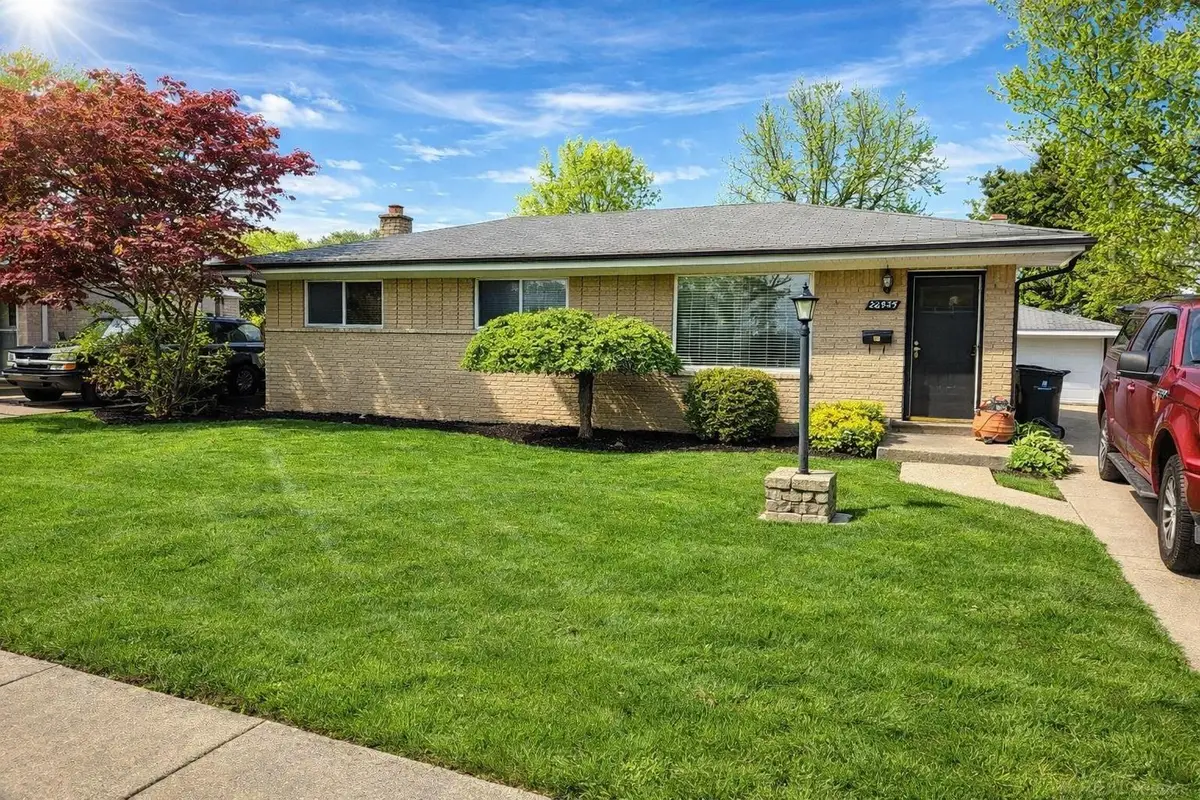 20525 Shores, Saint Clair Shores, MI 48080 - #1