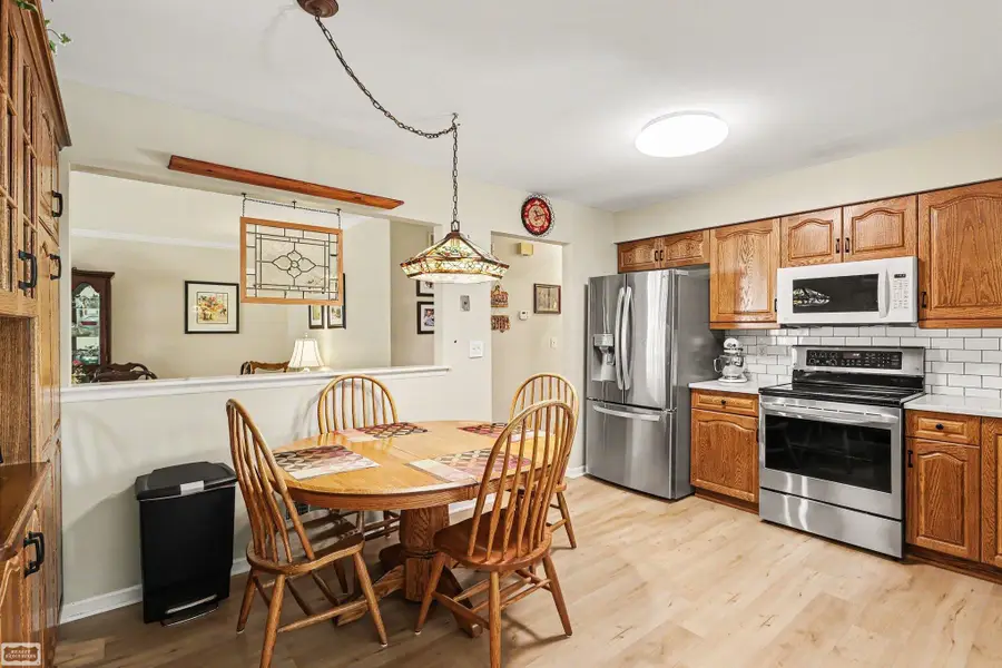 39714 Timberlane, Sterling Heights, MI 48310 - #3