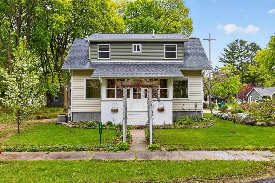 345 S Arcade, Gladwin, MI 48624 - #2