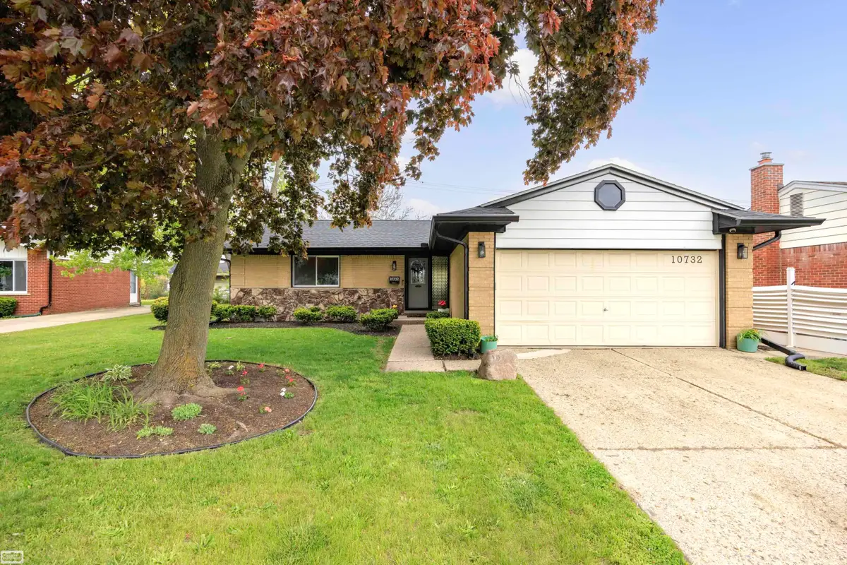 10732 N Oak, Ferndale, MI 48220 - #1