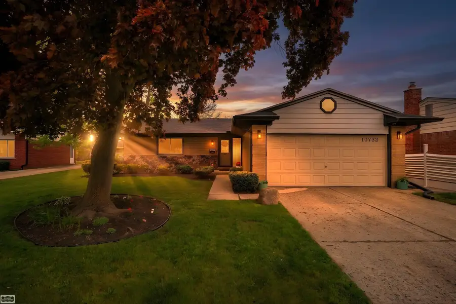 10732 N Oak, Ferndale, MI 48220 - #2