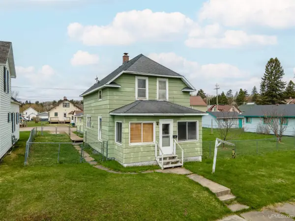 1119 N 1st, Iron River, MI 49935