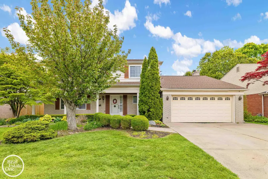 23287 N Rosedale, Saint Clair Shores, MI 48080 - #3