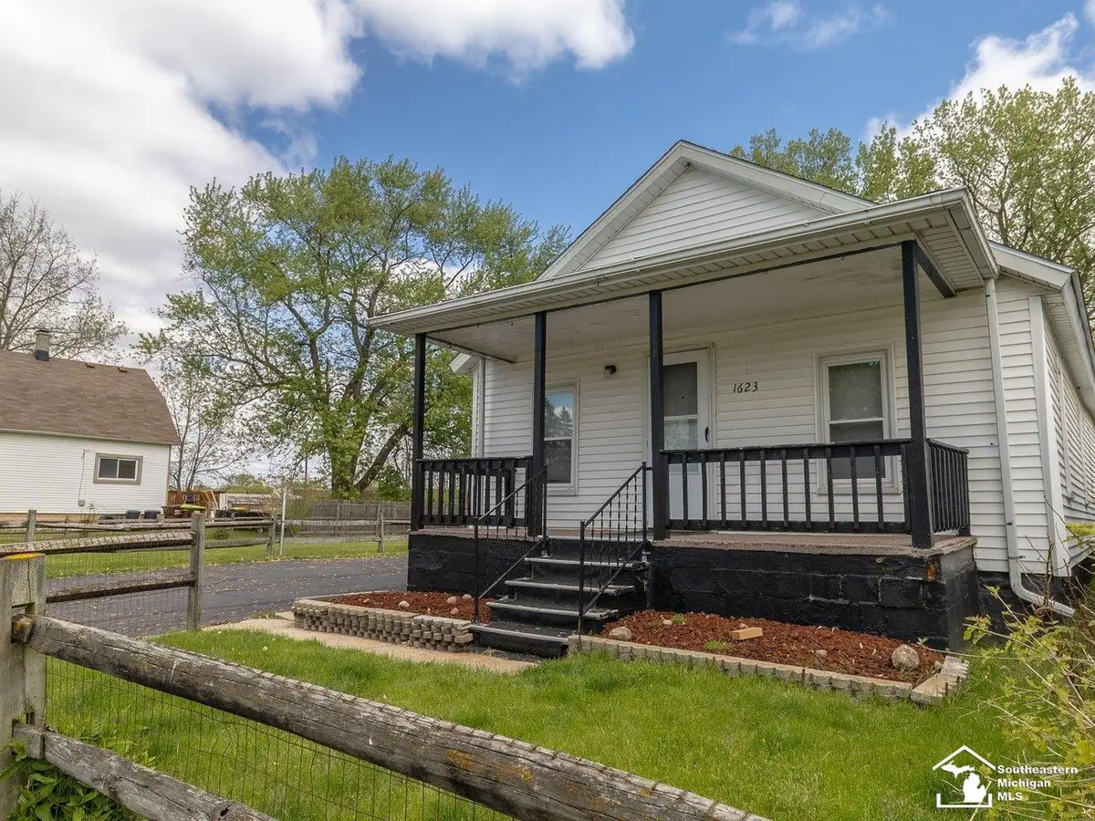 1623 Oak, Monroe, MI 48161 - #1