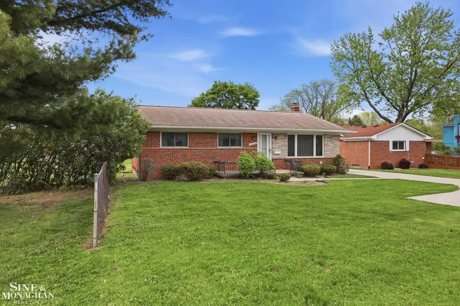 28036 Ann Arbor, Westland, MI 48185 - #2