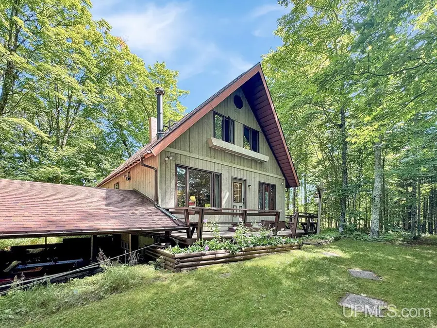110 Old Us 141, Crystal Falls, MI 49920 - #2