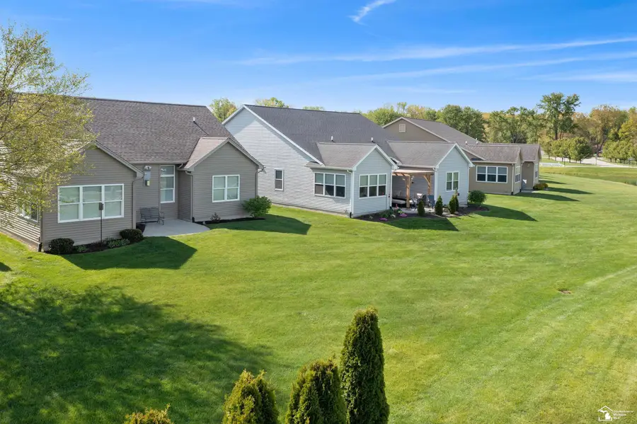 6763 W Summer Breeze, Lambertville, MI 48144 - #3
