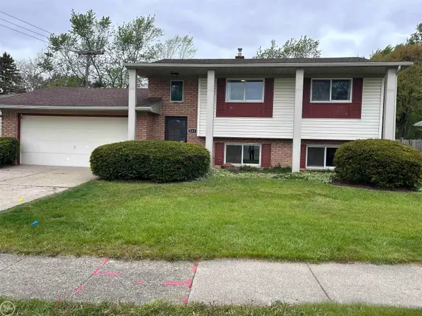 2223 Old Salem, Auburn Hills, MI 48326