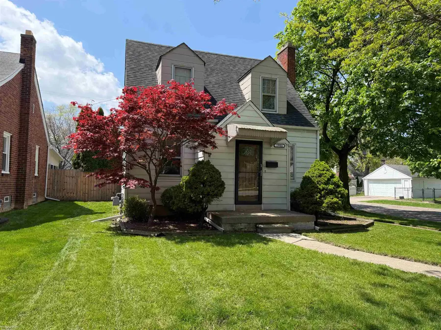 19904 Washtenaw, Harper Woods, MI 48225 - #2