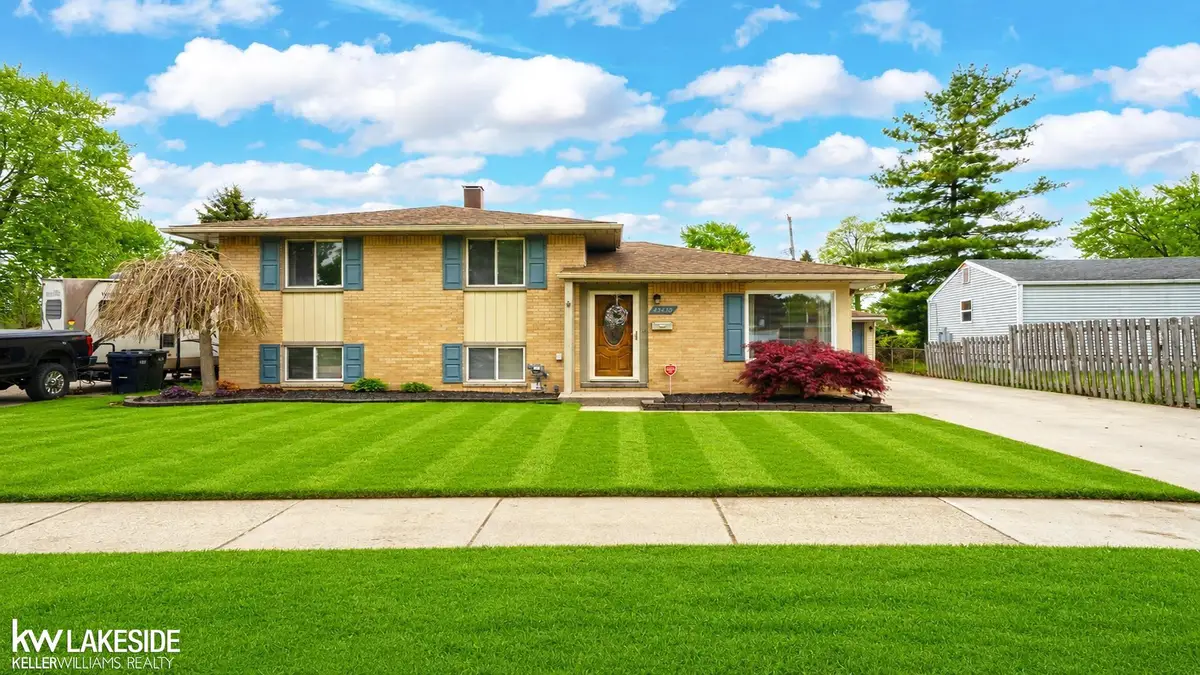 43430 Gainsley, Sterling Heights, MI 48313 - #1
