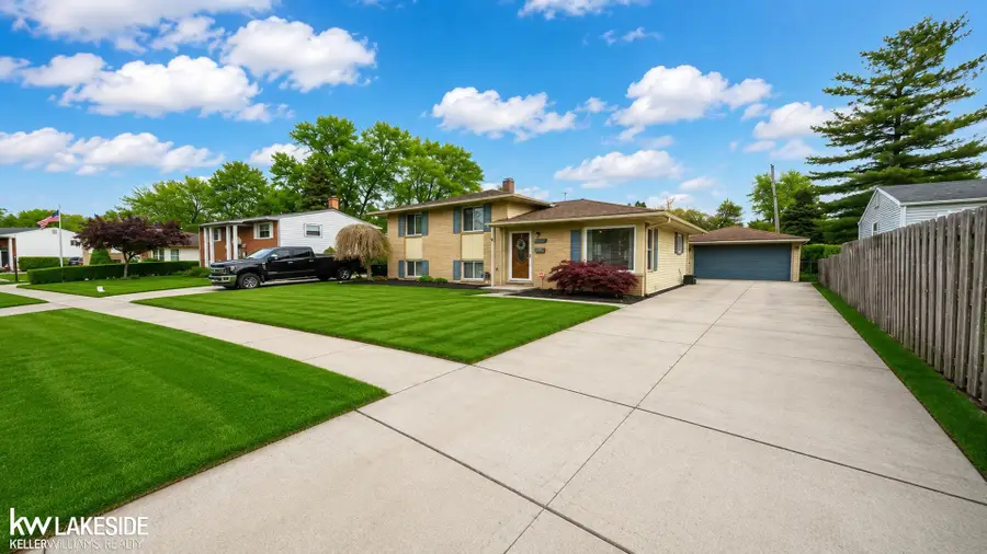 43430 Gainsley, Sterling Heights, MI 48313 - #2
