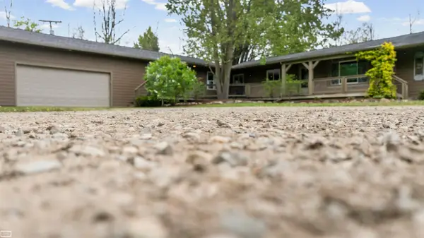 3365 Howland, Almont Twp, MI 48003