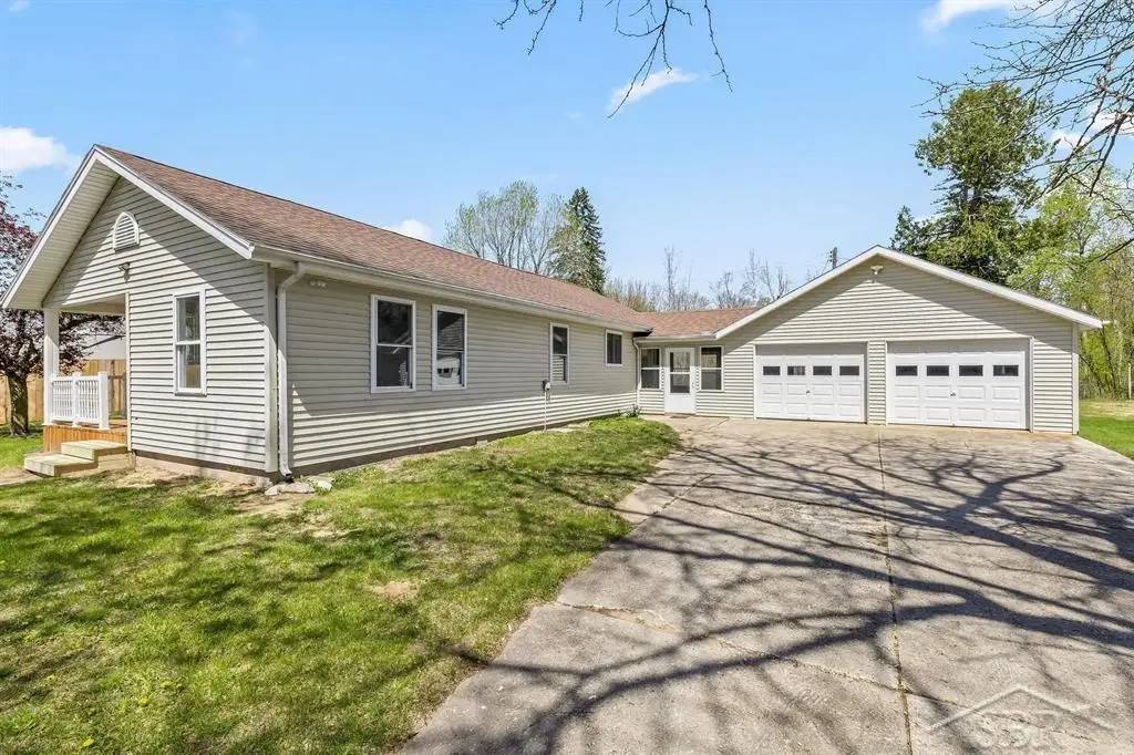 5428 W Greendale, Mount Pleasant, MI 48858 - #1
