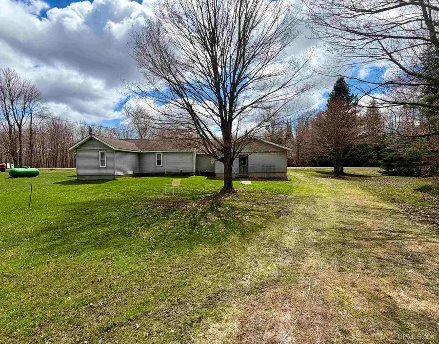 1694 W Quarry, Gulliver, MI 49840 - #3