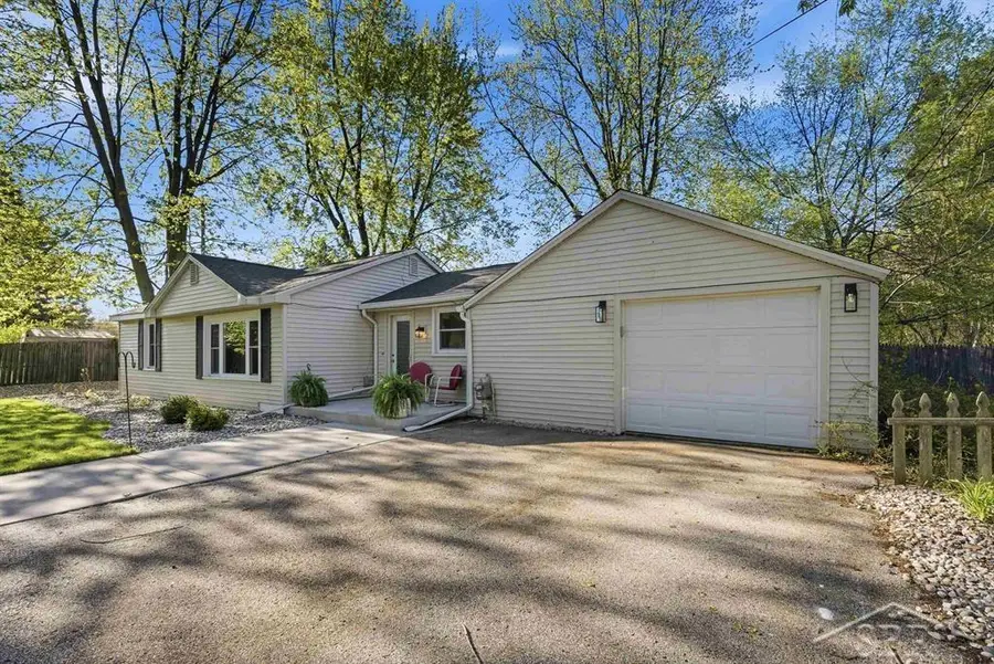 3204 Grant, Midland, MI 48642 - #2