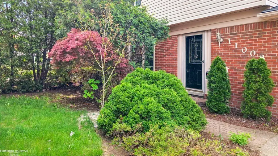 11008 17 Mile, Sterling Heights, MI 48313 - #2