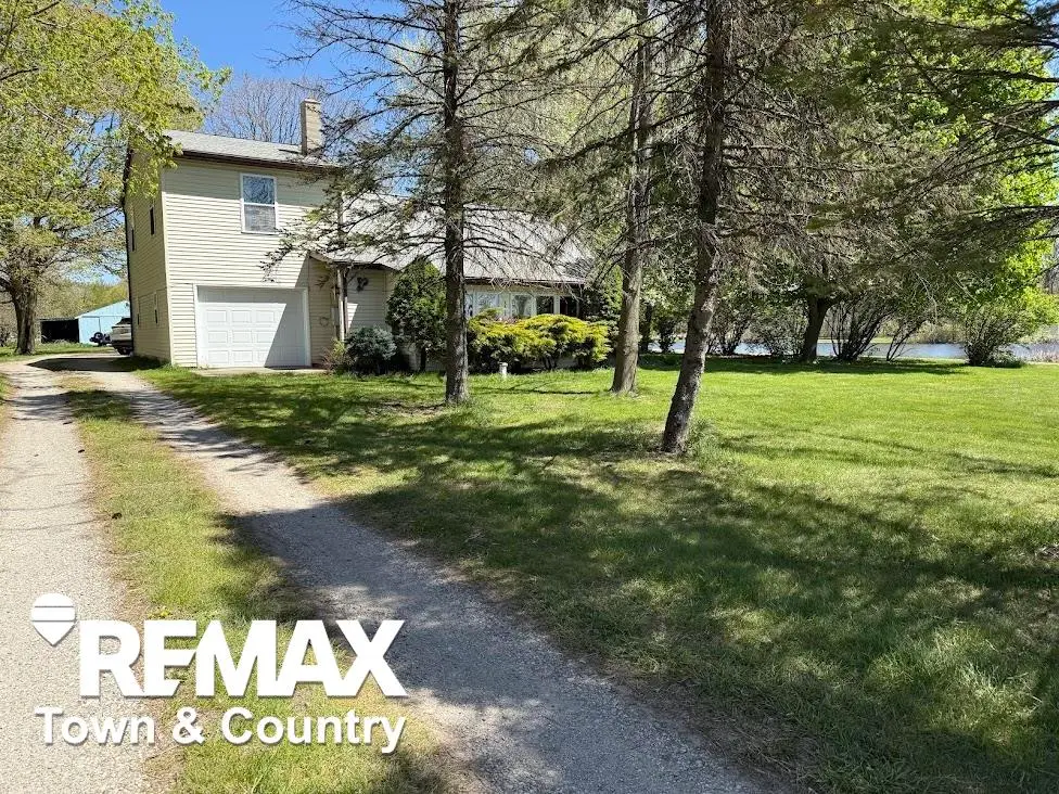 7071 Vienna, Otisville, MI 48463 - #1