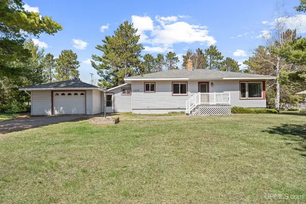 1375 E M28, Marquette, MI 49855