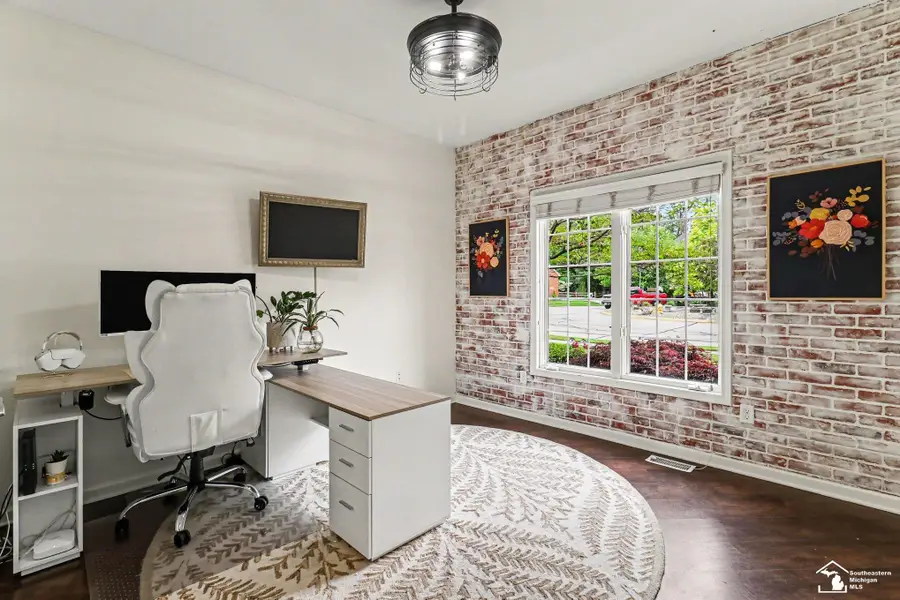 3508 Wimbledon, Lambertville, MI 48144 - #2