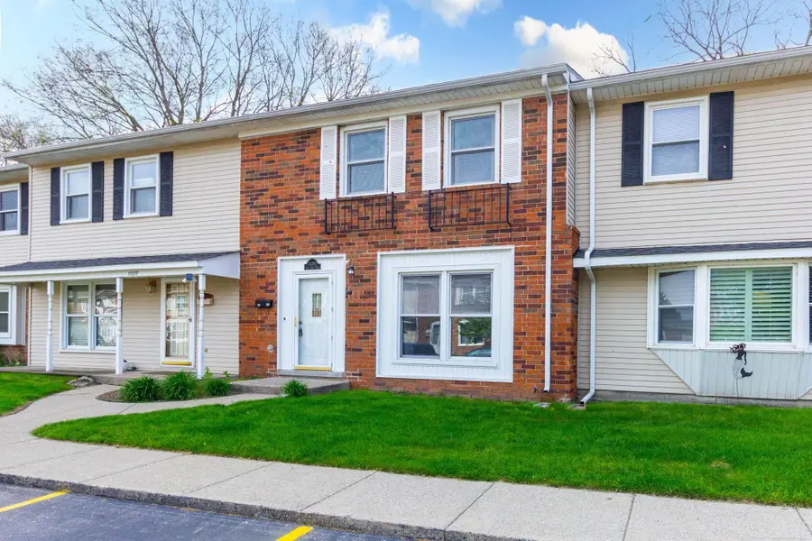 13281 Lake Pointe, Van Buren Township, MI 48111 - #2