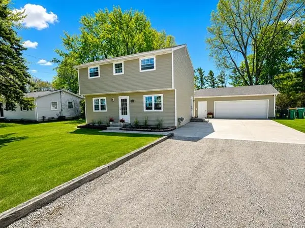 3244 E Fisher, Bay City, MI 48706