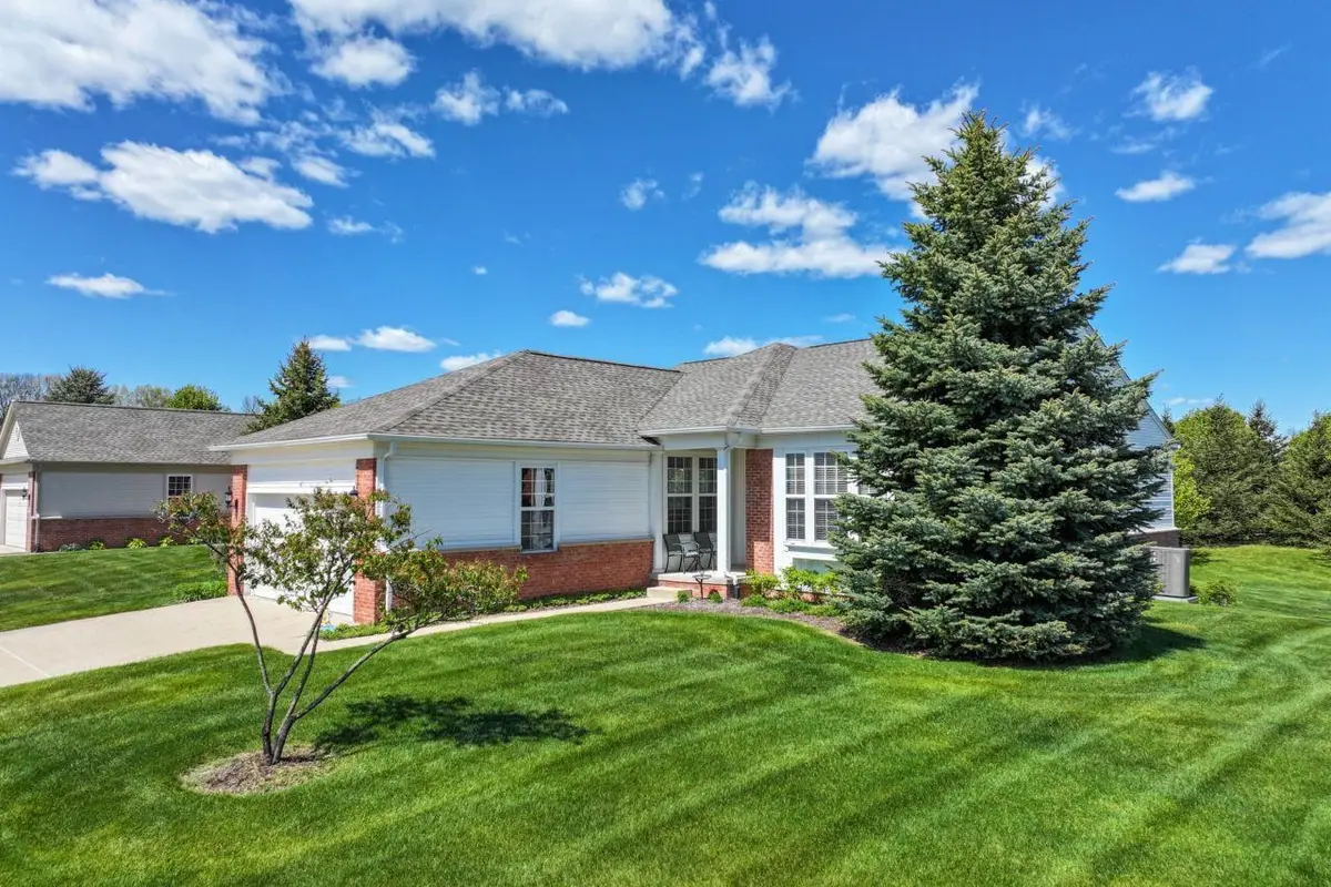 9339 Sand Hill, Grand Blanc, MI 48439 - #1