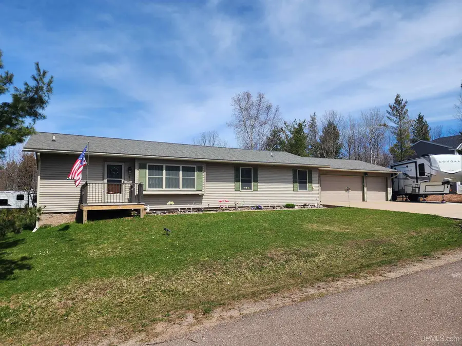 611 Oaklawn, Hancock, MI 49930 - #2