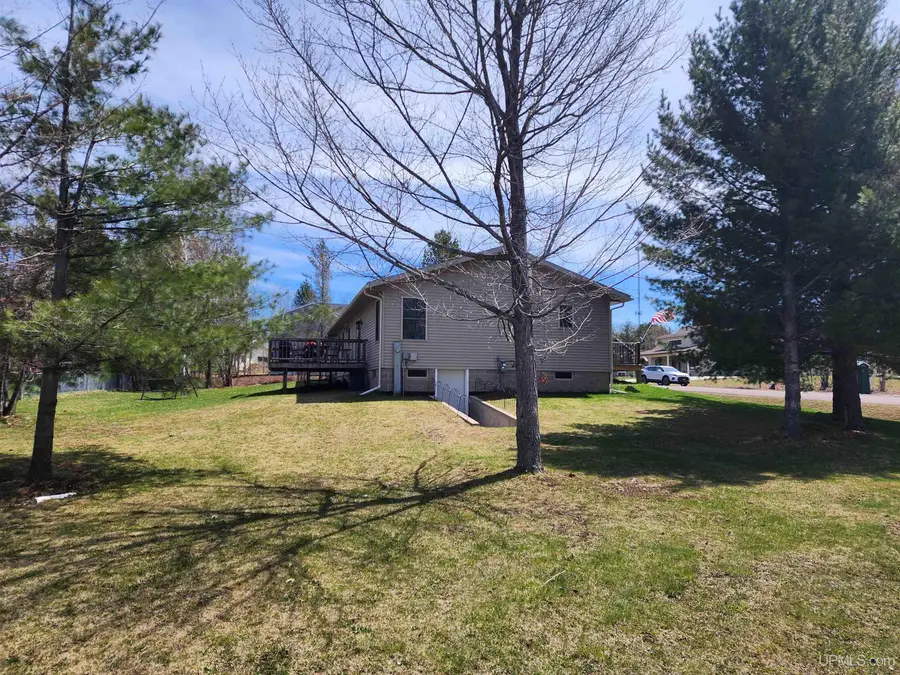 611 Oaklawn, Hancock, MI 49930 - #3