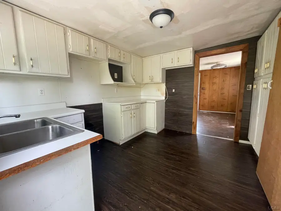 3402 Ogden, Adrian, MI 49221 - #3