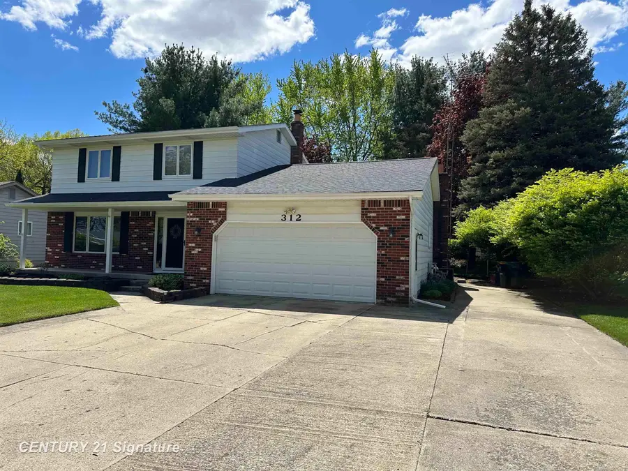 312 Sunrise, Flushing, MI 48433 - #2