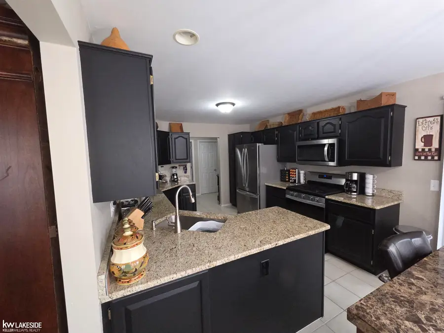 47187 Mission Vly E, Macomb, MI 48042 - #2