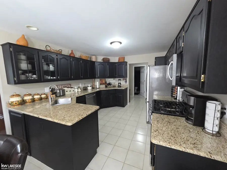 47187 Mission Vly E, Macomb, MI 48042 - #3