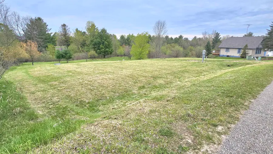 5474 Wellington, Gladwin, MI 48624 - #2