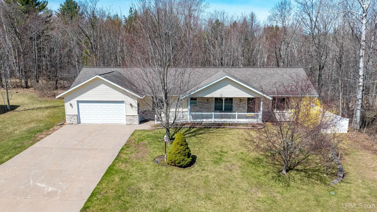 1924 Sherwood, Houghton, MI 49931 - #1