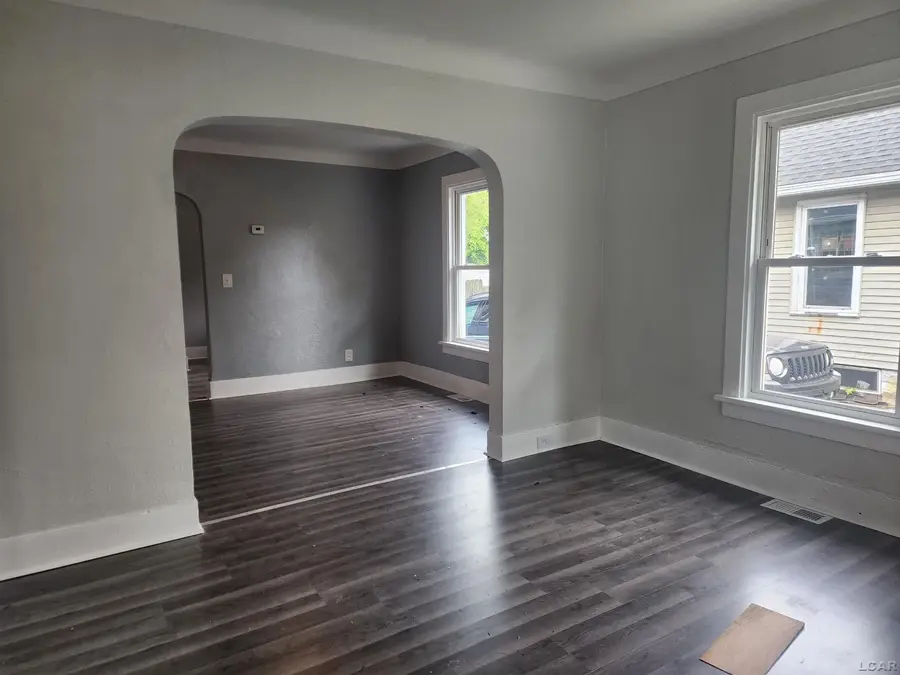 315 Lawrence, Adrian, MI 49221 - #2