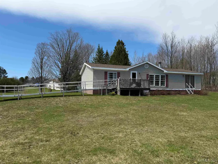 E9716 Old Indiantown, Munising, MI 49895 - #2