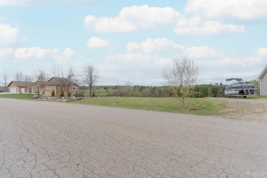 268 River Pointe, Kingsford, MI 49802 - #3