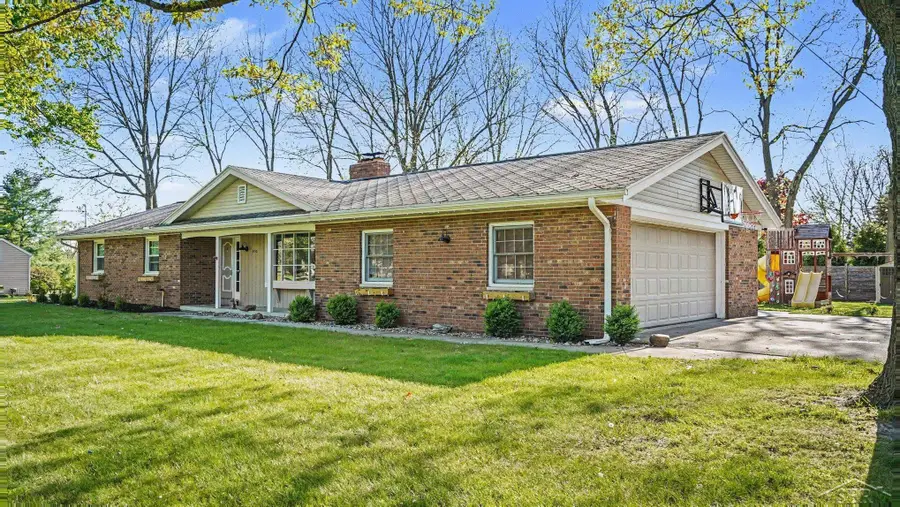 6190 Maple, Frankenmuth, MI 48734 - #2