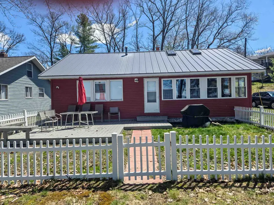201 Hillside, Prudenville, MI 48651 - #3