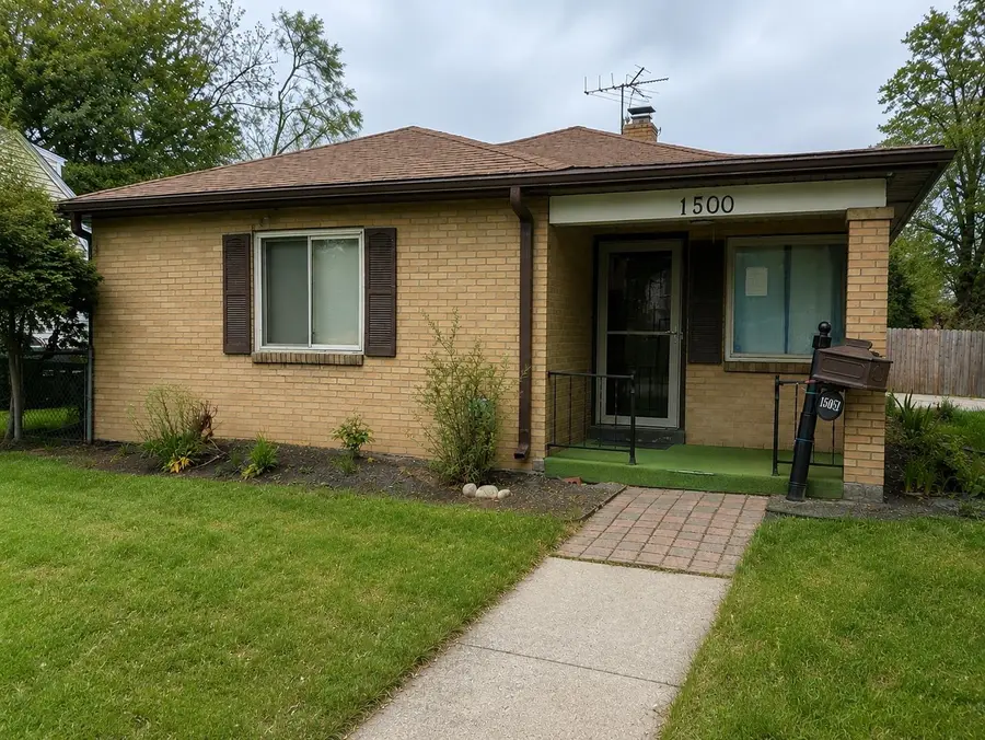 1500 N Trumbull, Bay City, MI 48708 - #2