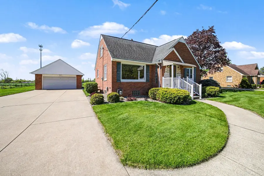 2720 22nd, Bay City, MI 48708 - #2